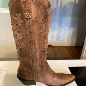 Genuine leather cut out & braided cowboy boots